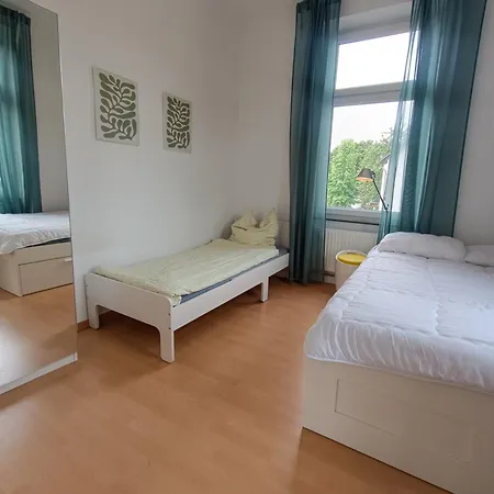 Am Schlosspark Apartment *