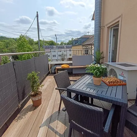 Am Schlosspark Apartment *