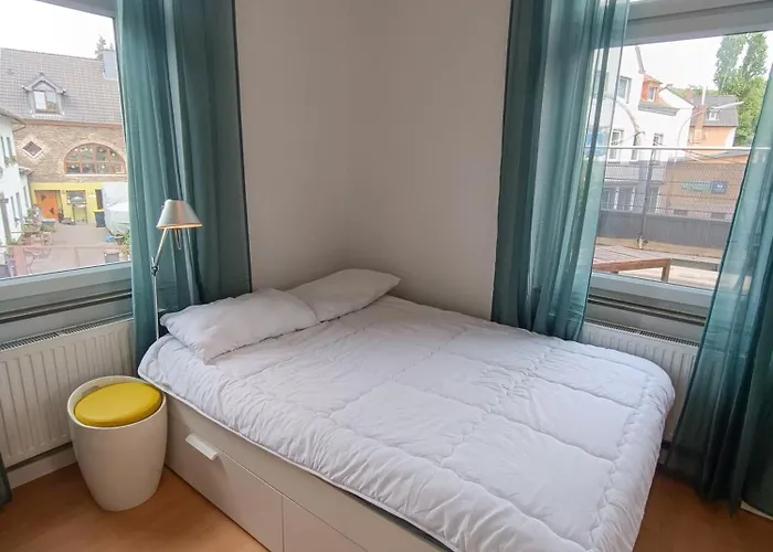 Am Schlosspark 公寓 本多夫