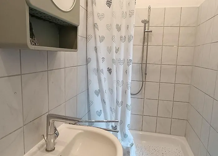 Am Schlosspark 公寓 *